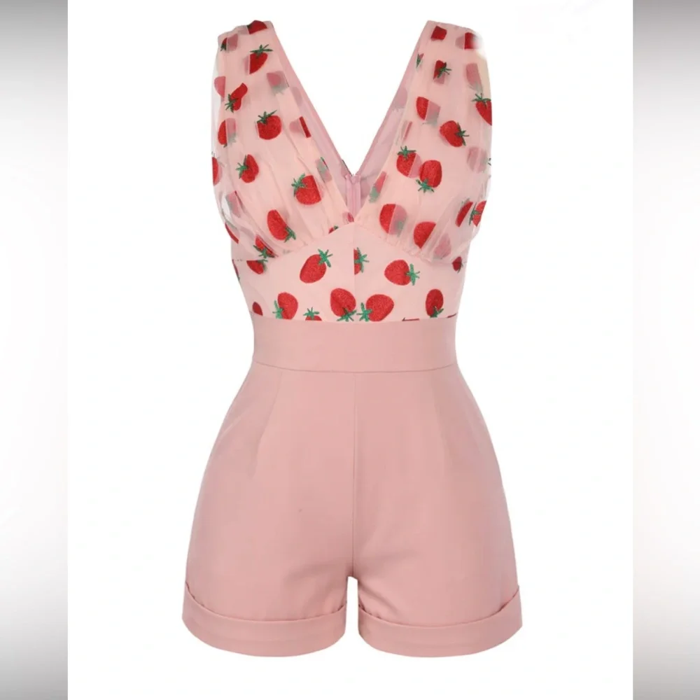 Strawberry Pinup romper Retro Stage! Pink! Viva Las Vegas. NWT. With pockets!! - Picture 1 of 11